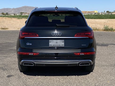 Used 2022 Audi Q5 2.0T Premium Plus w/ Premium Plus Package AWD/4WD image 4