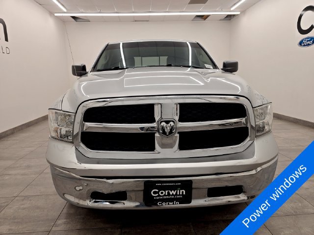 Used 2017 RAM 1500 Classic SLT RWD image 7