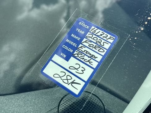 Used 2025 Ford Escape Active AWD/4WD image 25