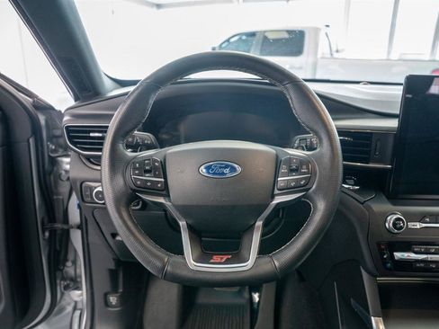 Used 2020 Ford Explorer ST w/ ST Street Pack AWD/4WD image 16