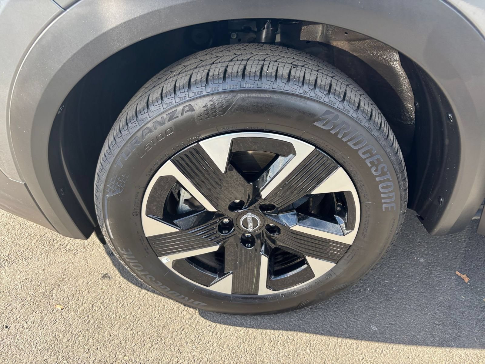 Used 2026 Nissan Kicks SV w/ Cold Weather Package AWD/4WD image 28