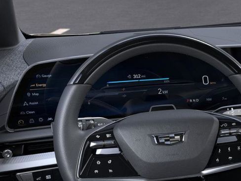 New 2026 Cadillac Optiq Luxury 1 image 18