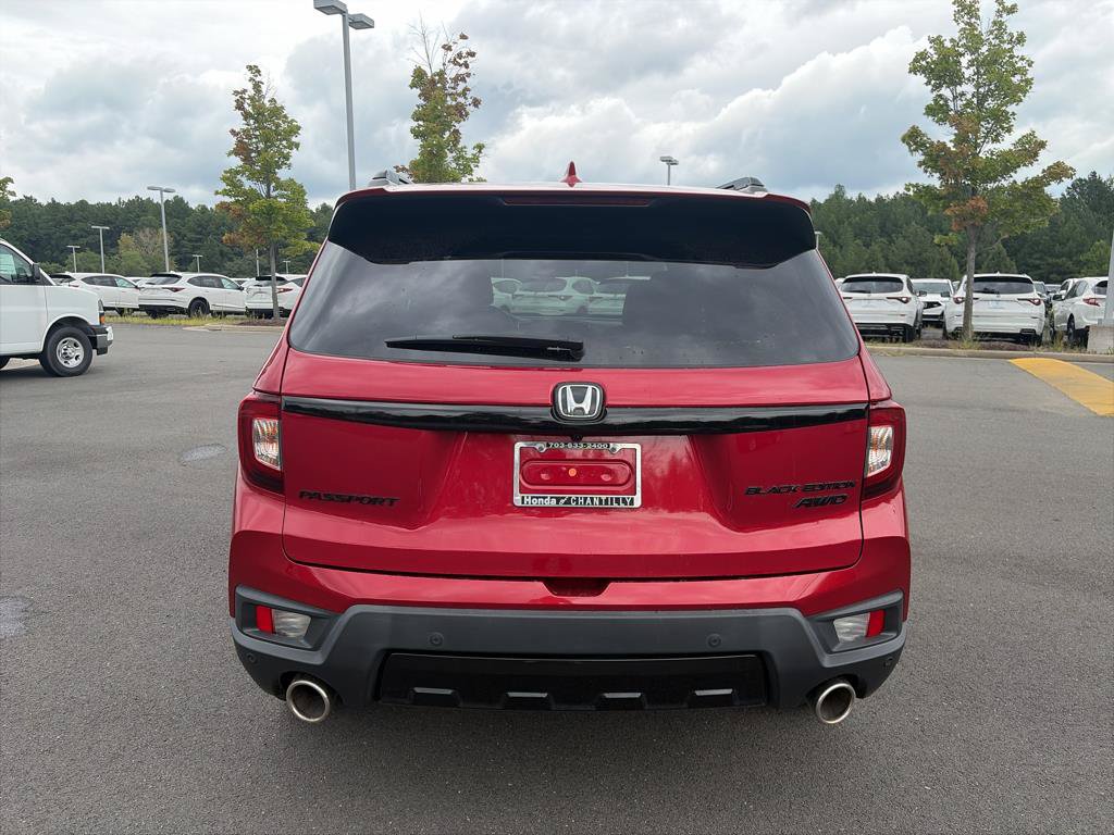 Certified 2024 Honda Passport Black Edition image 6