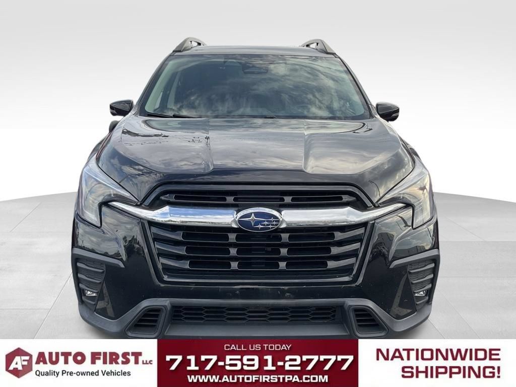 Used 2023 Subaru Ascent Limited AWD/4WD image 2