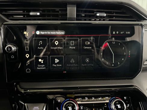 Used 2024 GMC Sierra 1500 AT4X image 43