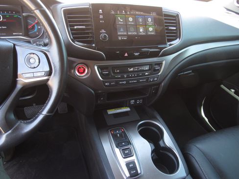 Certified 2022 Honda Pilot Special Edition image 16