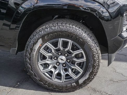 New 2026 Chevrolet Colorado Z71 w/ Technology Package AWD/4WD image 9