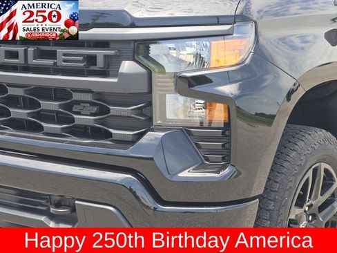 Used 2025 Chevrolet Silverado 1500 Custom Trail Boss w/ Turbomax Blackout Package AWD/4WD image 9