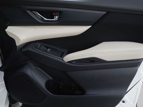 Used 2021 Subaru Ascent Premium w/ Sport Package image 9