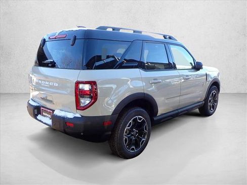 New 2025 Ford Bronco Sport Outer Banks w/ Outer Banks Tech Package+ image 4