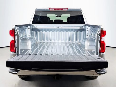 Certified 2026 Chevrolet Silverado 1500 RST AWD/4WD image 24