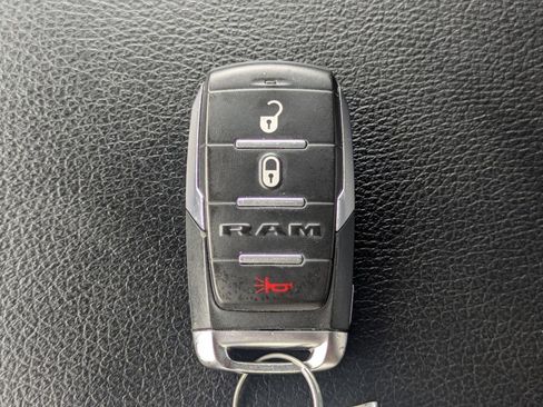 Used 2023 RAM 1500 Big Horn AWD/4WD image 29