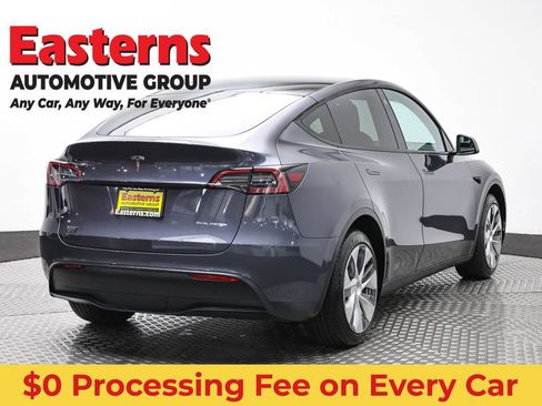 Used 2021 Tesla Model Y Long Range AWD/4WD image 5