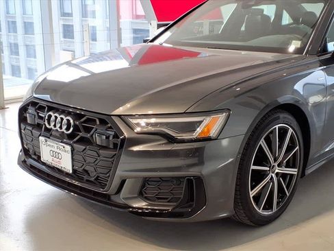 Used 2025 Audi A6 Premium Plus w/ Premium Plus Package image 7