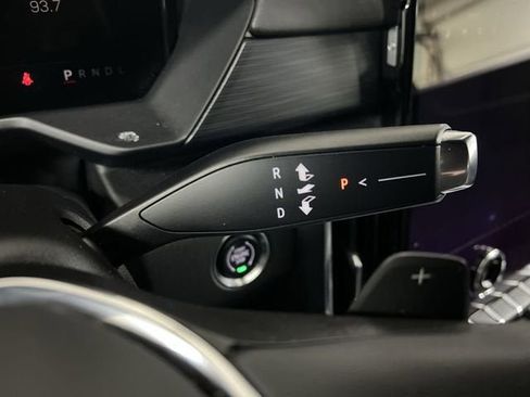 Certified 2025 GMC Acadia Elevation image 16