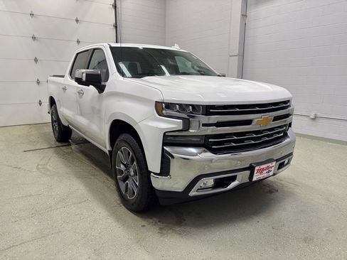Used 2020 Chevrolet Silverado 1500 LTZ w/ LTZ Plus Package image 2
