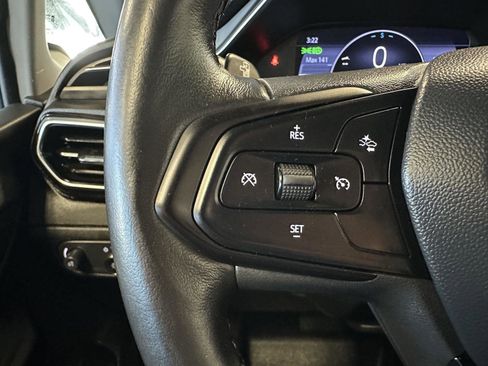 Used 2022 Chevrolet Bolt LT w/ Infotainment Package image 13