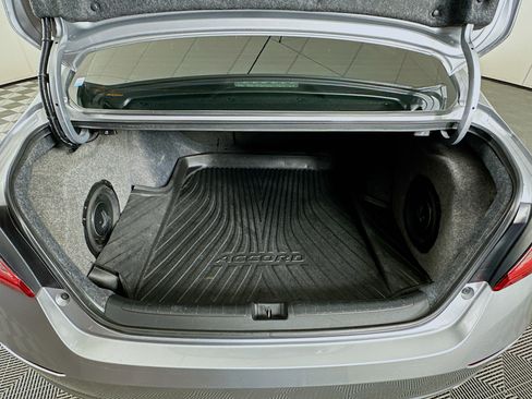 Used 2021 Honda Accord Sport image 28