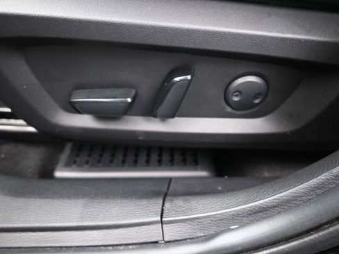 Used 2024 Mitsubishi Outlander SEL image 31