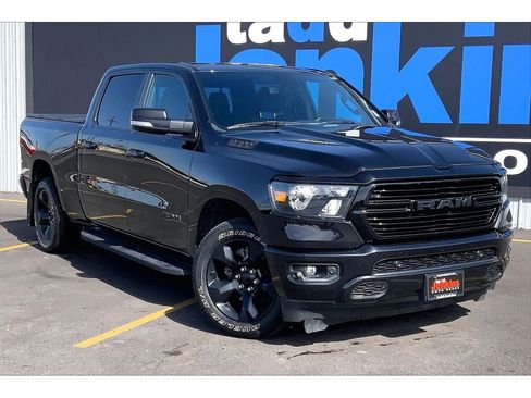 Used 2019 RAM 1500 Big Horn AWD/4WD image 2