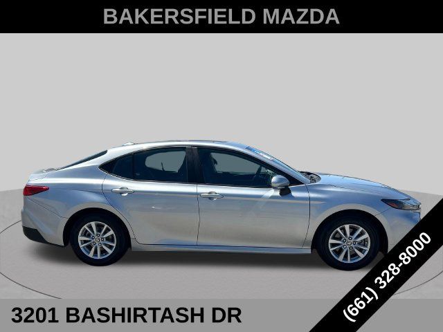Used 2025 Toyota Camry LE FWD image 6