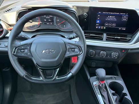 Used 2026 Chevrolet Trax RS w/ Driver Confidence Package FWD image 18