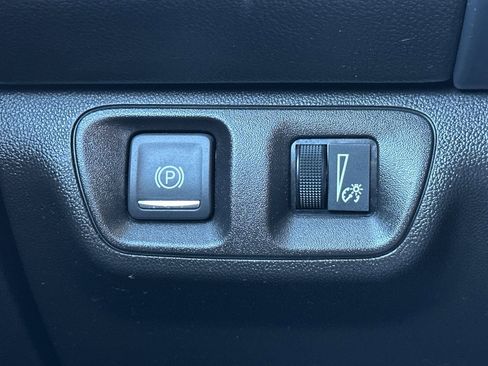 Certified 2023 GMC Acadia SLE w/ Elevation Edition image 36