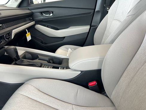 New 2026 Honda Accord SE image 24