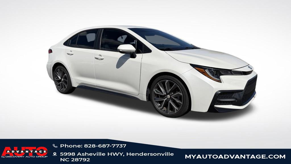 Used 2021 Toyota Corolla SE FWD image 3
