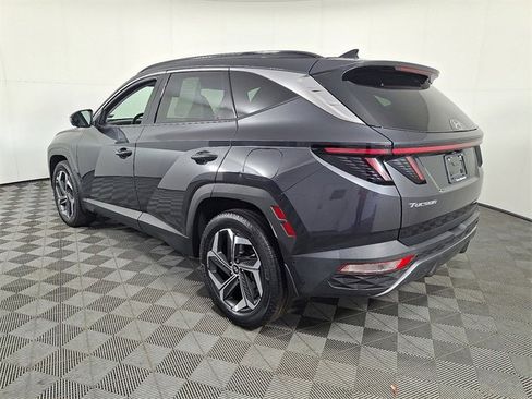 Used 2022 Hyundai Tucson Limited w/ Winter Package image 8