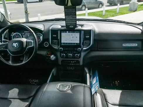 Used 2024 RAM 1500 Laramie image 11