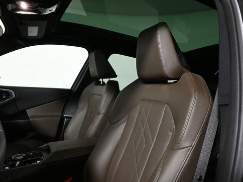 Certified 2025 BMW X3 xDrive30i w/ Premium Package image 16