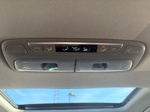 Certified 2022 Kia Telluride EX w/ EX Premium Package image 29