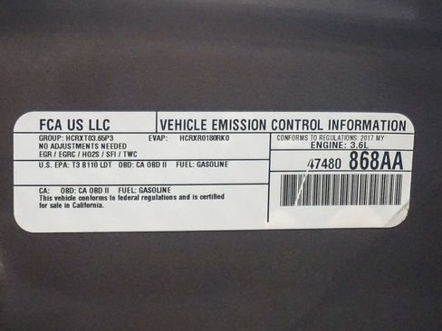 Used 2017 Jeep Grand Cherokee Overland image 28