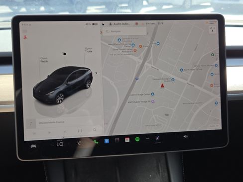 Used 2024 Tesla Model Y Long Range AWD/4WD image 4
