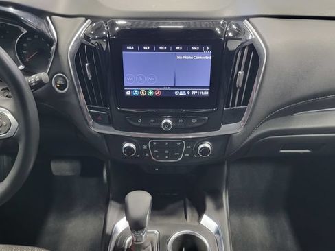 Certified 2023 Chevrolet Traverse LT FWD image 19