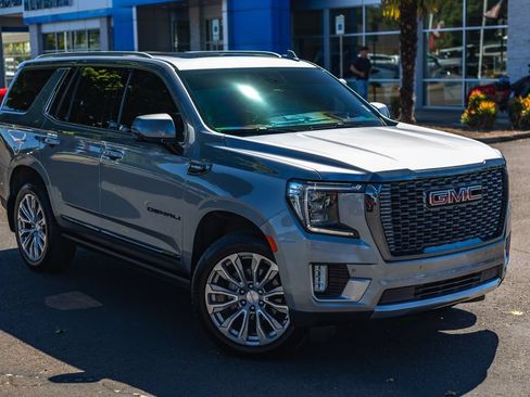 Used 2024 GMC Yukon Denali w/ Max Trailering Package AWD/4WD image 2