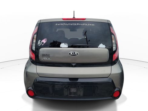 Used 2016 Kia Soul + FWD image 7