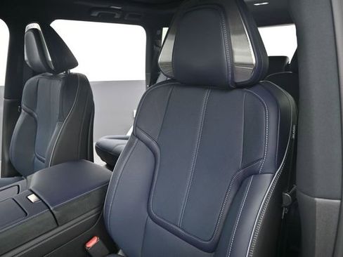 New 2026 INFINITI QX80 4WD w/ Sport Exterior Package image 14