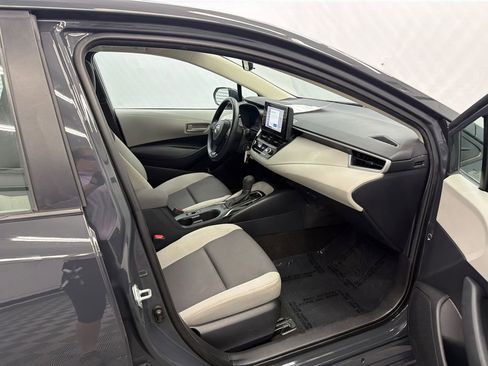 Used 2023 Toyota Corolla LE FWD image 13