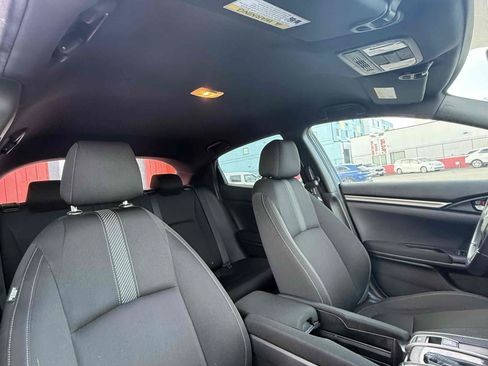 Used 2018 Honda Civic Sport image 46