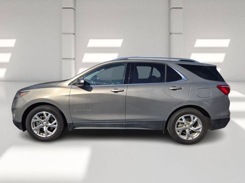 Used 2018 Chevrolet Equinox LT image 4