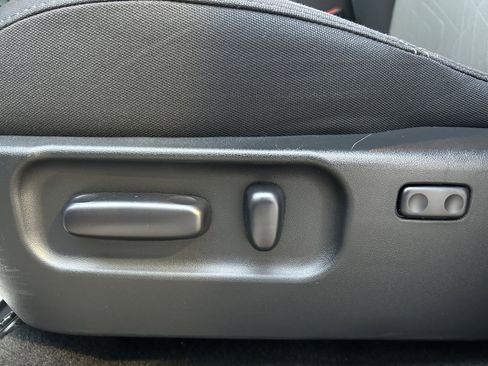 Certified 2023 Toyota Tacoma TRD Off-Road image 15