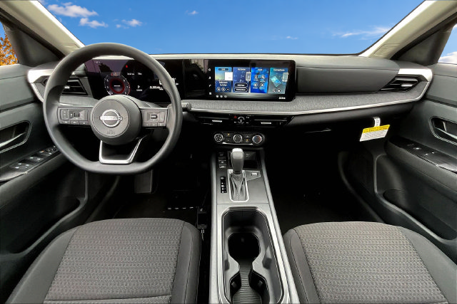 New 2026 Nissan Kicks S FWD image 5