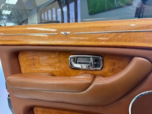 Used 2006 Bentley Arnage R RWD image 14