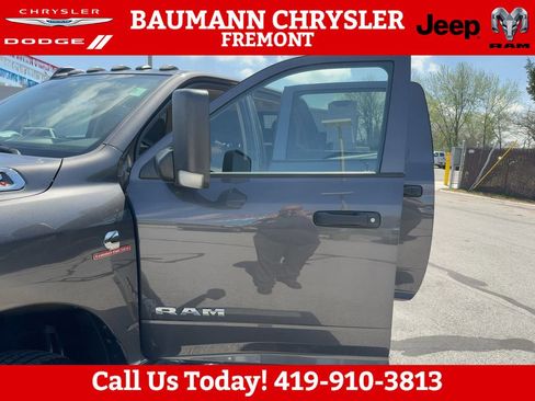 Used 2020 RAM 3500 Tradesman image 16