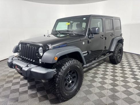 Used 2017 Jeep Wrangler Unlimited Sport w/ Quick Order Package 24S AWD/4WD image 3