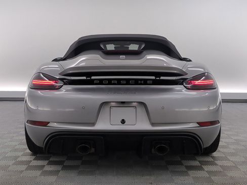Certified 2022 Porsche 718 Boxster Spyder RWD image 11