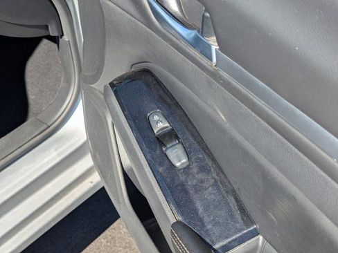 Used 2023 Nissan Altima 2.5 SV image 32