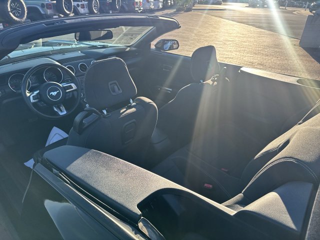 Used 2017 Ford Mustang Convertible w/ Equipment Group 051A RWD image 27